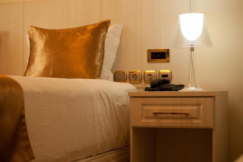 Hotel Florenca Luanda Exteriör bild