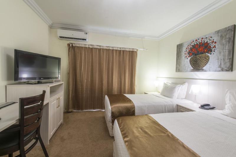 Hotel Florenca Luanda Exteriör bild